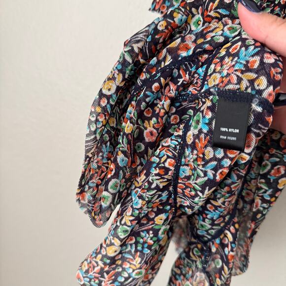 EXPRESS Womens Multicolor Nylon Ruffle Dress Mini Cocktail Going Out Size Medium - Picture 3 of 9